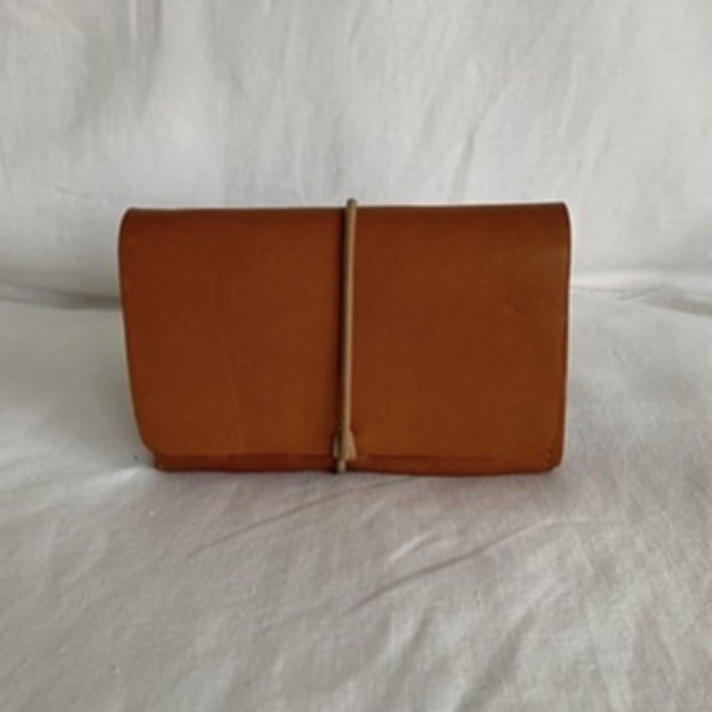 Redondo Frydman Designer Leather Wallet - Cognac